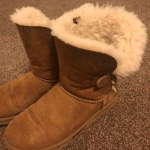 Uggs. 1 of them is ripped!